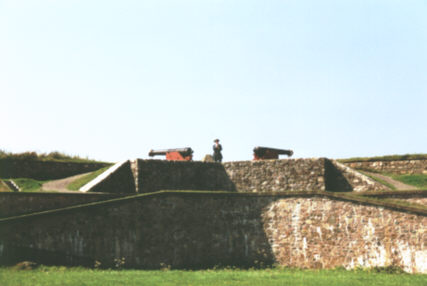 Louisbourg : les remparts du bastion du Roi
